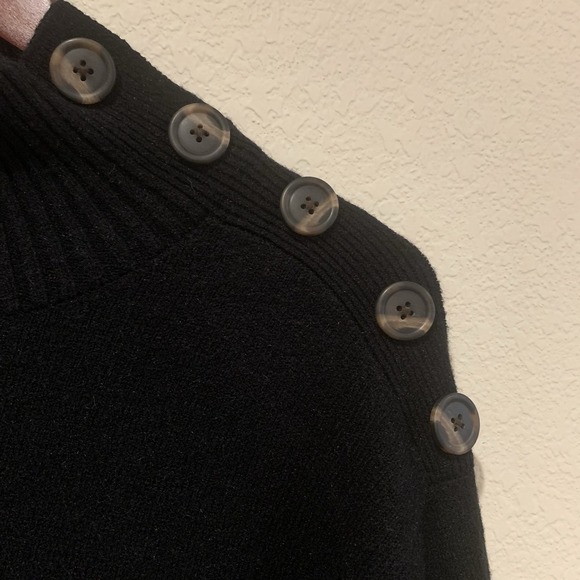 Anthropologie Margarita Button Shoulder Tunic Sweater Black Women's Large - Picture 4 of 16